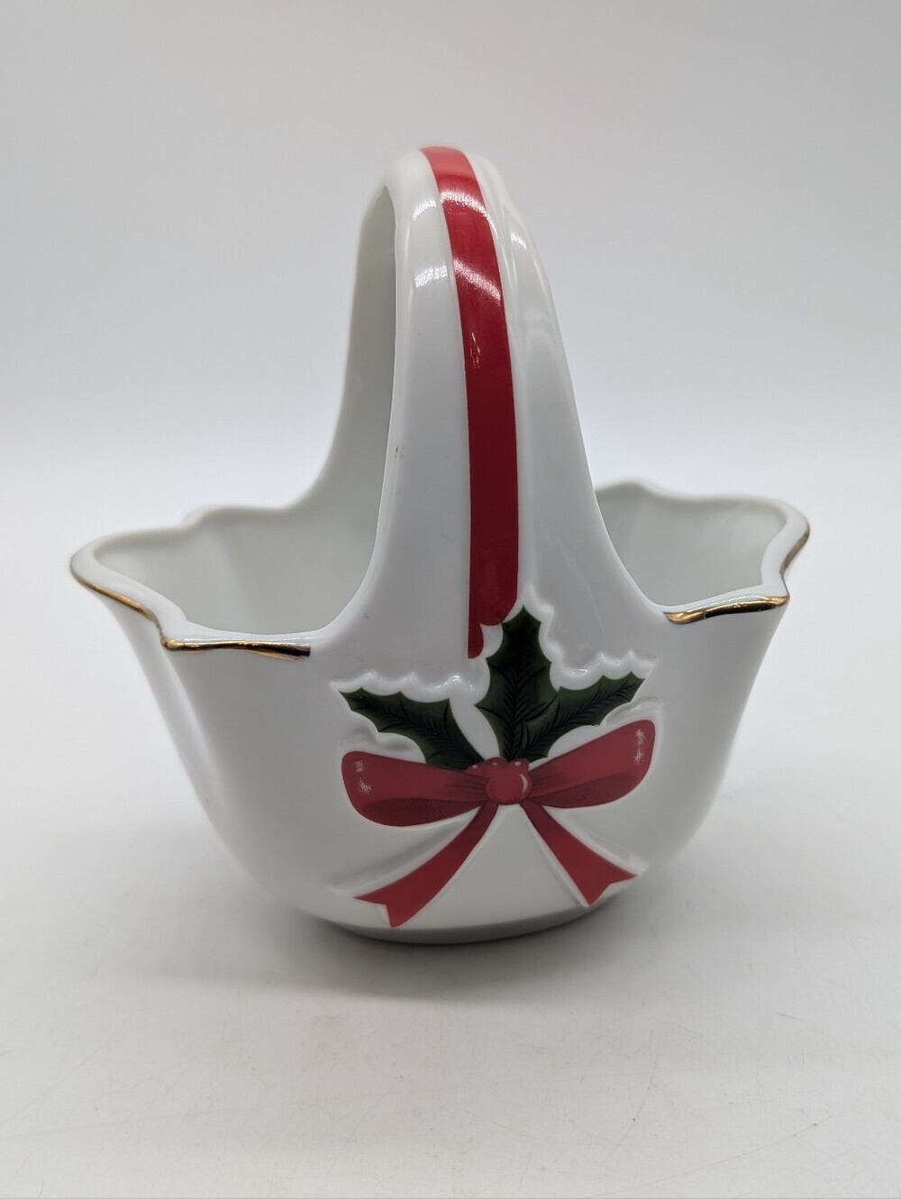 Vintage Mount Clemens Pottery Christmas Holly & Red Bow Porcelain Handled Basket